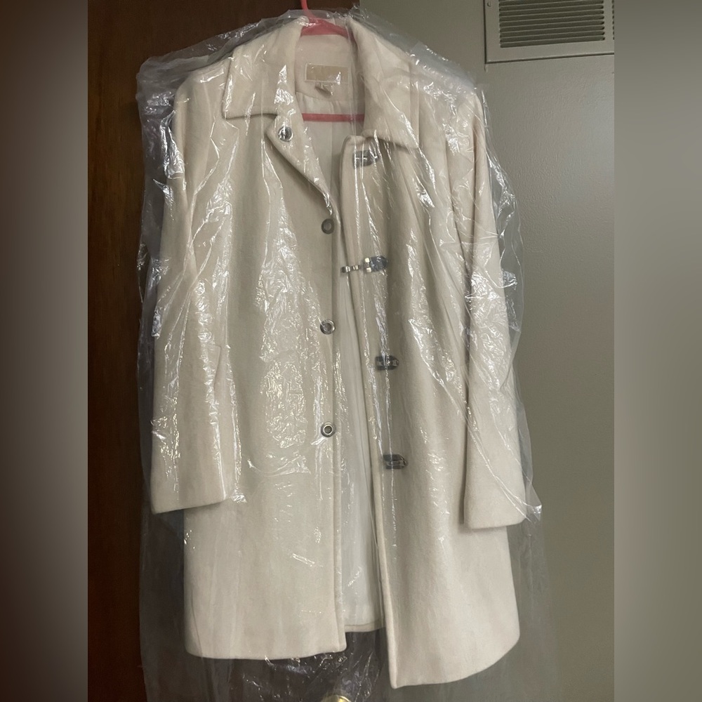 Michael Kors cream fall jacket